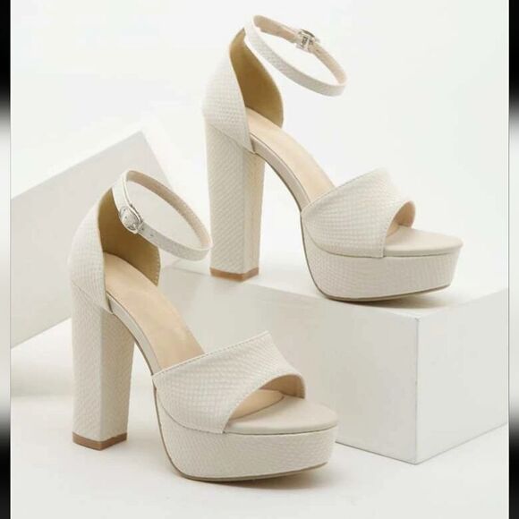 BRAND NEW  WOMEN"S PLASFORM HIGH HEEL  ADJUSTABLE BUCKLE ANKLE STRAP SANDAL - Picture 2 of 14